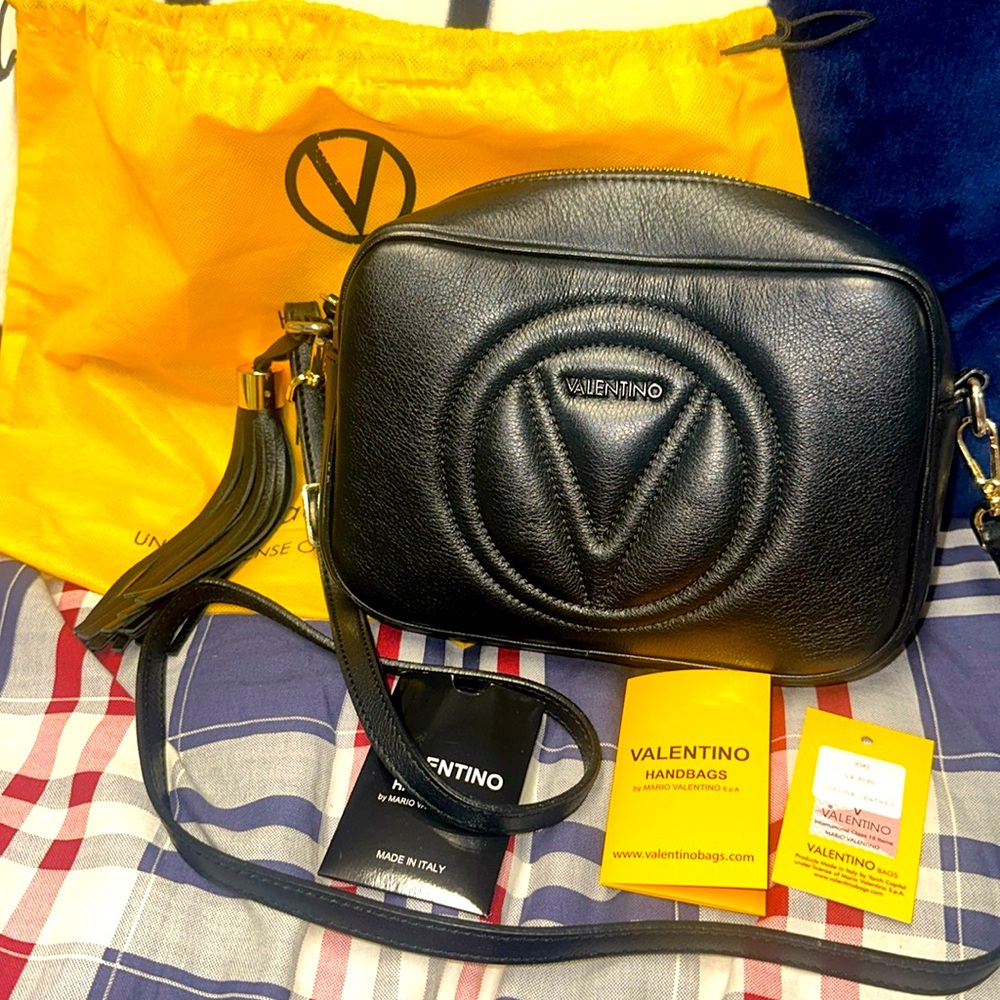 Valentino By Mario Valentino Black Leather
Camera Bag